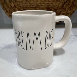 Rae Dunn Dream Big mug